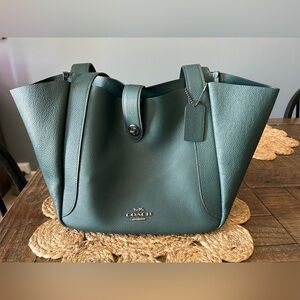 Coach Pebbled Leather Hadley Tote NWOT
